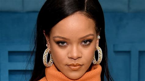 rihanna naked|Rihanna Naked: Photos of the Pop Star Baring All